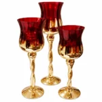 Set de 3 Portavelas Decorativos de Vidrio Rojo con Base Dorada